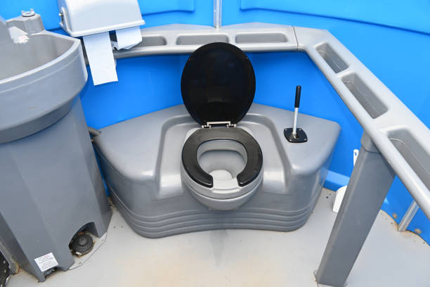Best Affordable porta potty rental  in Dallas Center, IA